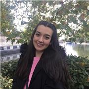 Soy Paula estudiante universitaria de biología, doy clases particulares desde primaria hasta bachillerato en Pinto